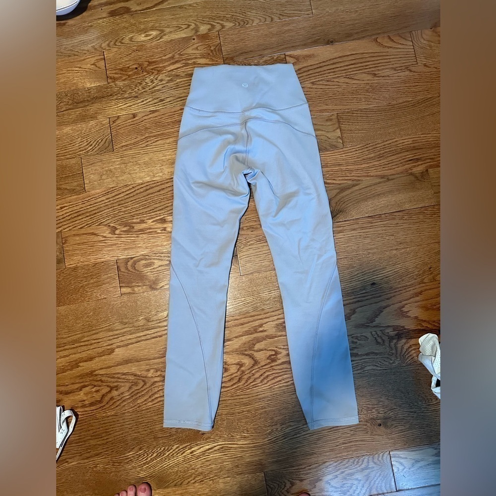 Lululemon in movement crop